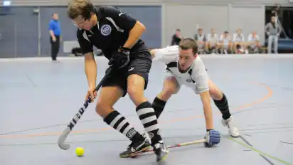 Ulrich Hader (am Ball) steuerte am Ende der Partie gegen Hannover zwei Treffer bei. Die Niederlage konnte auch er nicht verhindern.