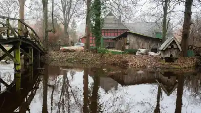 In diesem Haus in Fischerhude wurden diese Woche zwei Menschen tot aufgefunden.