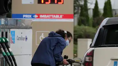 Auch in Frankreich sind die Benzinpreise deutlich gestiegen.