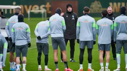 Trainer Ole Werner ist beeindruckt von seinen Spielern - den großen Teamgeist beim SV Werder Bremen sieht er als wesentlichen Grund für die jüngsten Erfolge an.