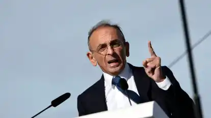 Éric Zemmour ist französischer Präsidentschaftskandidat der extremen Rechten.