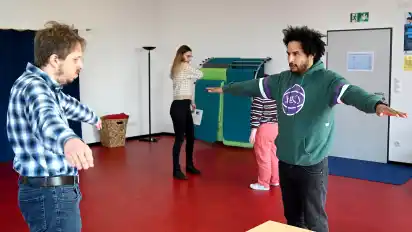 Schulungsreferent Christian Jonah während der "Bewegten Pause".
