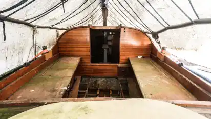 Bei diesem Schiff bleibt nur noch das Entsorgen