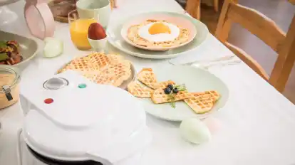 Von süß zu herzhaft - bei einem Osterbrunch kann die Auswahl der Speisen sehr vielfältig sein.