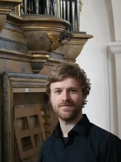 Der ehemalige Borgfelder Kantor Jonathan Hiese konzertiert in Bremen.