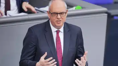 Bremens Bürgermeister Andreas Bovenschulte (SPD). Bremen kündigt ein „Nein“ zum Steuerentlastungsgesetz an.