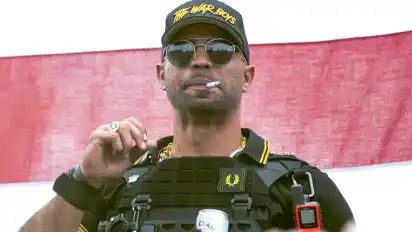Enrique Tarrio soll den Sturm aufs US-Kapitol koordiniert haben. Gegen den Chef der Proud Boys ist nun eine weitere Anklage erhoben worden.