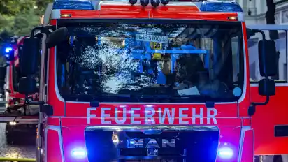 In der Nacht zum Donnerstag hat der Dachstuhl einer Bremer Grundschule in Blumenthal gebrannt. (Symbolfoto)