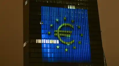 Hat am Dienstag den Kurs des Euro auf nur noch knapp über einen Euro festgelegt: die Europäische Zentralbank.