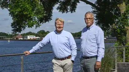 Den Auftakt für das Spurwerk in der Neustadt haben Christoph Peper und sein Vater Lutz noch gemeinsam geplant. Lutz Peper zieht sich jetzt aber aus dem Geschäft zurück. Das bisher größte Projekt ihrer Firma wird Christoph Peper nun ohne ihn weiter entwickeln – und mit der weiteren Geschäftsführung und dem Team.