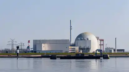 Das Atomkraftwerk Brokdorf befindet sich im Nachbetrieb.