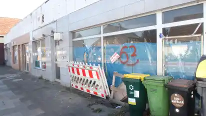 Lädt nicht zum Verweilen ein: Leerstand in der Mahndorfer Heerstraße.