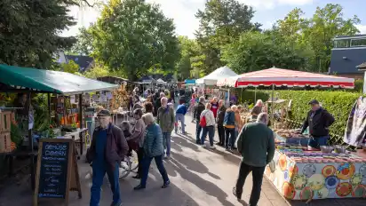 Rund um die Gaststätte Nobel bot der Bauernmarkt wieder ein vielfältiges Angebot.