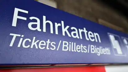 Die Verkehrsminister der Länder haben sich in Bremen zu einer Kofinanzierung eines 49-Euro-Tickets bereit erklärt.