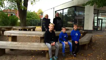 Die Anschaffung der Bänke und Tische für das grüne Klassenzimmer war die erste größere Aktion des Fördervereins unter der Leitung des neuen Vorstands. Weitere Aktionen sollen nun folgen.