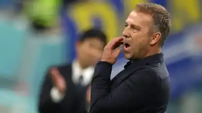 Steht gegen Spanien vor seiner bislang schwierigsten Partie als Nationaltrainer: Hansi Flick.