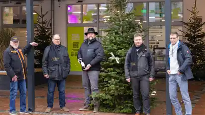 Fertig zum Start: Rolf Hartmann (von links), Jürgen Donner, Niels Lücke, Maik Bandorski und René Schuller.
