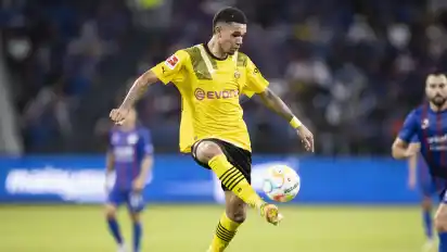 Justin Njinmah ist aktuell von Werder Bremen an Borussia Dortmund ausgeliehen. Beim BVB hat der 22-Jährige sein Bundesliga-Debüt gefeiert.