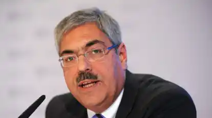 Bremerhavens Oberbürgermeister Melf Grantz (SPD) erwartet vom Senat, Bremerhaven früher und intensiver in Strategien des Landes einzubinden.