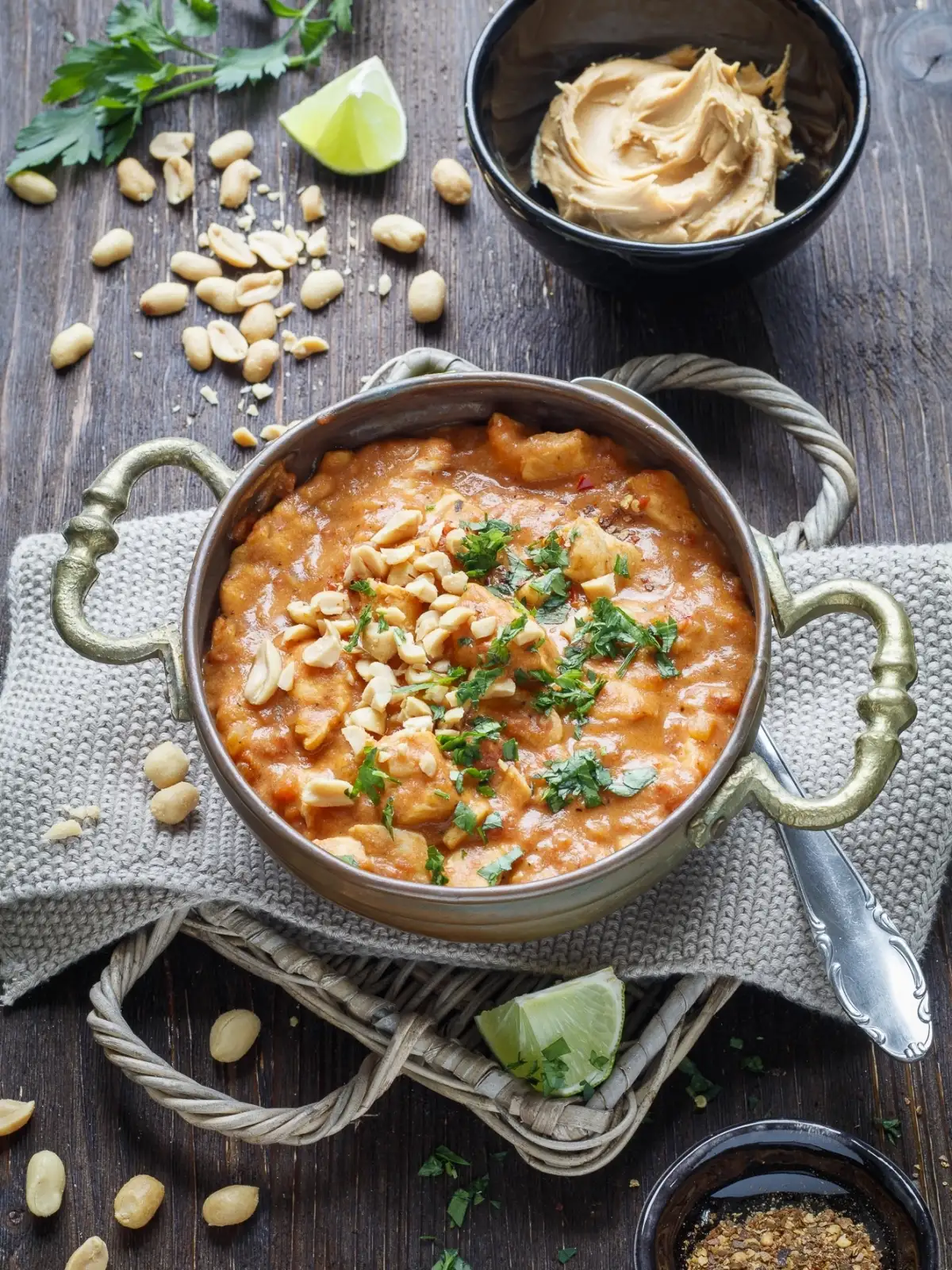 Afrikanisch kochen: Hähnchentopf mit Erdnussbutter