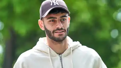 Eren Dinkci bringt es in der laufenden Saison auf 16 Einsätze in der Bundesliga – jetzt soll er ausgeliehen werden.