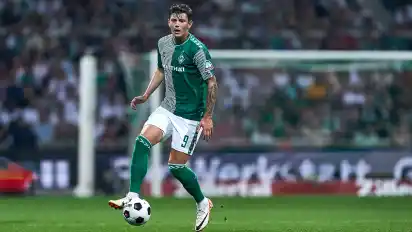 Erster Pflichtspieleinsatz für Werder: Dawid Kownacki.
