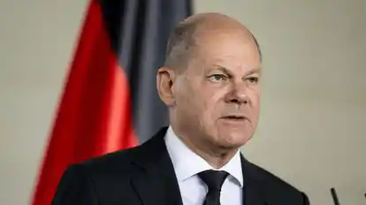 Bundeskanzler Olaf Scholz (SPD) gibt im Bundeskanzleramt ein Statement zum Großangriff der islamistischen Hamas auf Israel.