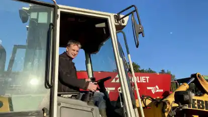 Carsten Schnakenberg ist gerade vom Welt-Milch-Gipfel, dem "International World Dairy Summit 2023" aus Chicago zurück. Mehr als 1000 Landwirte und Molkereivertreter trafen sich, um sich auszutauschen, darunter Teilnehmer aus Australien, Afrika und Indien.