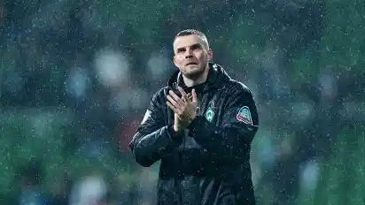 Marvin Duckschbesitzt in seinem neuen Vertrag wohl eine Möglichkeit, seine Zukunft im Sommer vorbei an Werder planen kann.