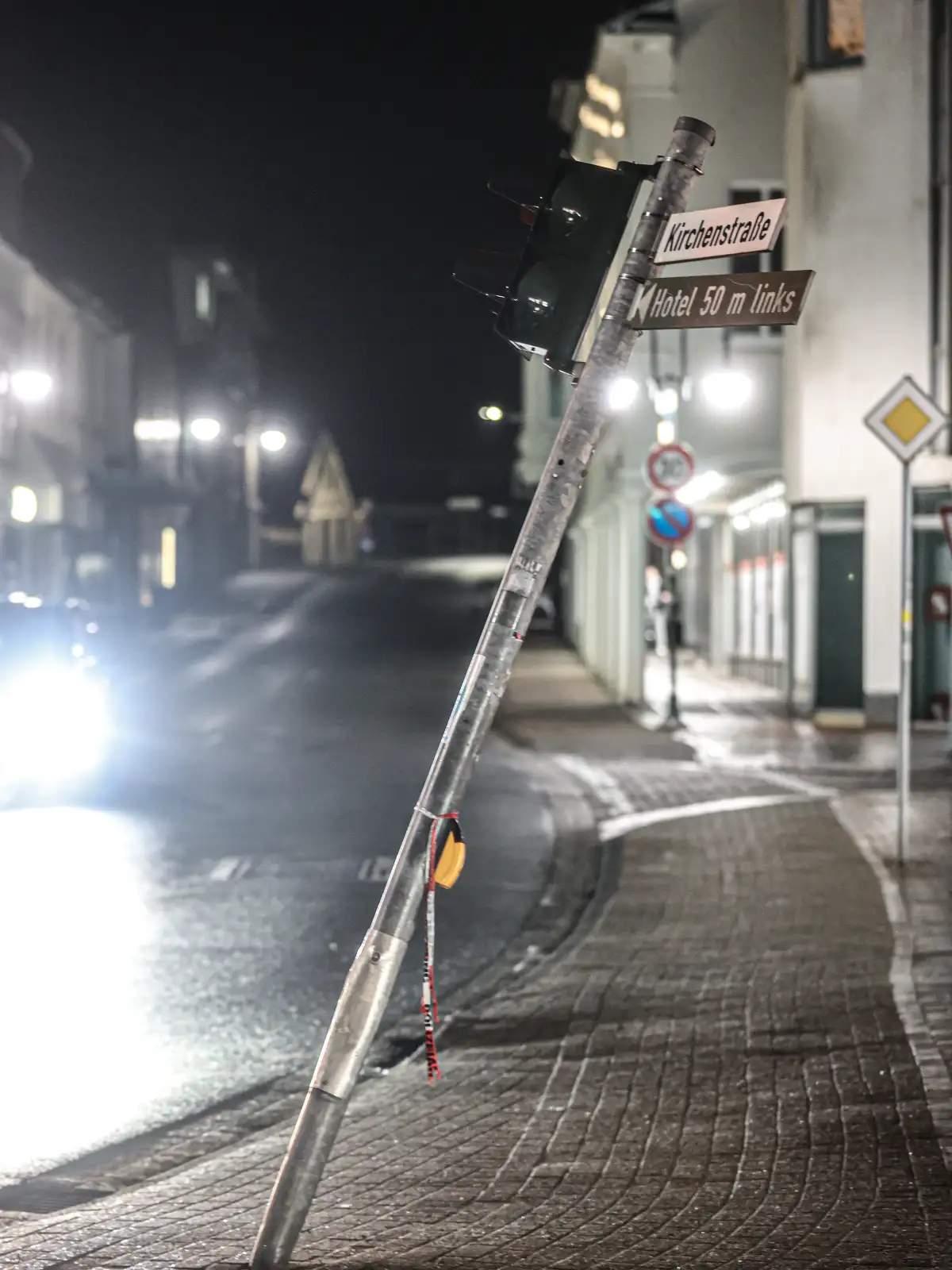 Ampeltausch Steckt In Osterholz-Scharmbeck In Rotphase Fest