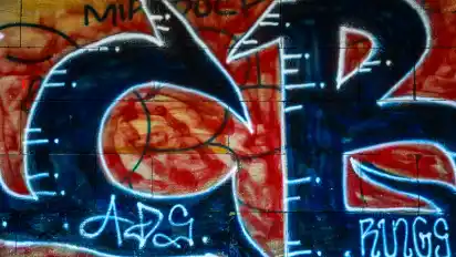 Graffiti – für die einen subkulturelle Kunst, für die anderen ärgerliche Farbschmierereien.