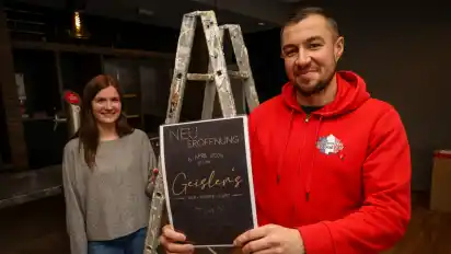 Annika und Andre Geisler wollen bis zum Sonnabend alles hergerichtet haben in der neuen Kneipe.