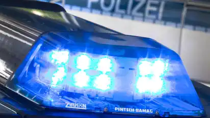Die Polizei sucht nach einem Raubüberfall nach Zeugen.