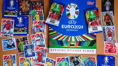 Die Delmenhorster Stadtbücherei bietet eine Tauschbörse für Fußball-Sticker zur EM 2024 (Symbolbild).