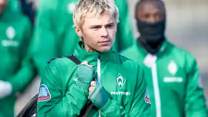 Isak Hansen-Aaröen überzeugte beim 8:0-Schützenfest des SV Werder bei Garrel.