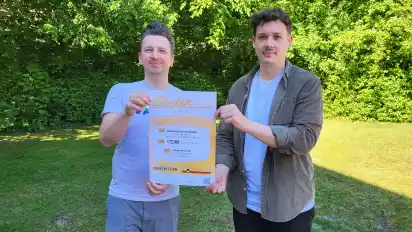 Florian Krämer (links), Leiter von Chor-Nection, und Tammo Reckeweg von der Musikschule Reckeweg freuen sich auf das diesjährige Blocken Open Air.