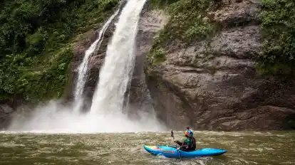 Wild Water porträtiert die Ausnahme-Kajakfahrerin Nouria Newman.