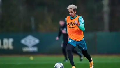 Werder Bremen Was wird Johan Mina?