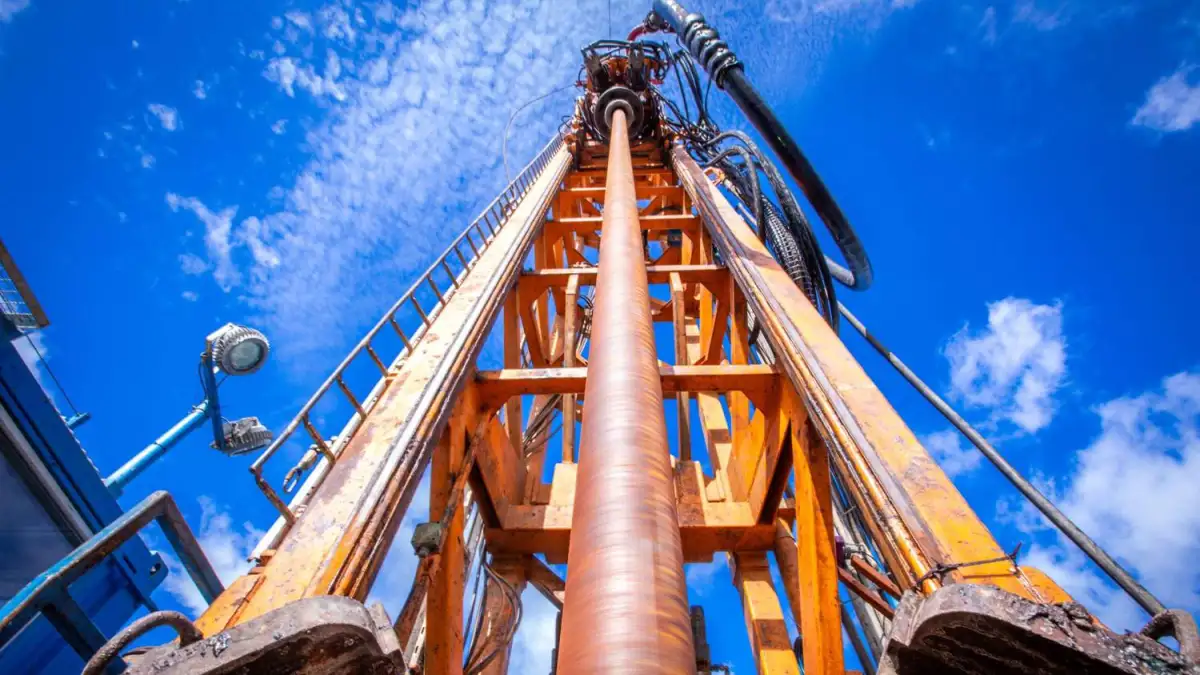 Genossenschaft-startet-300-Meter-tiefe-Erdw-rme-Bohrung-im-Viertel