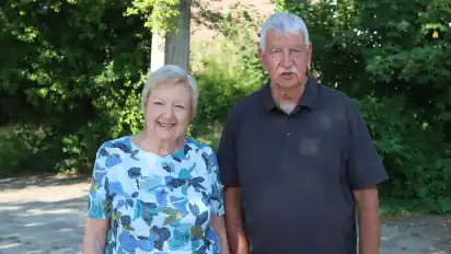 Hildegard Guth und Manfred Kentschke leben sehr gerne in der Eisenbahnersiedlung.