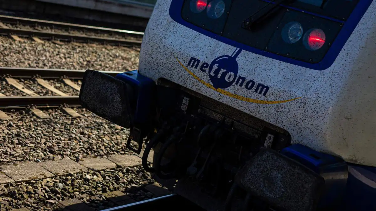 Metronom Hamburg-Bremen: Accident on railway line causes full closure