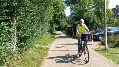 Martin Enderle fährt gerne mit dem Rad durch Lilienthal. Eigentlich. Denn der Zustand des Radwegenetzes und die Sicherheit für Radler lässt aus Sicht des ADFC-Mitglieds an vielen Stellen im Ort zu wünschen übrig.