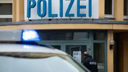 Nach einer Bombendrohung gegen zwei Schulen in Osnabrück gibt die Polizei Entwarnung. (Symbolfoto)