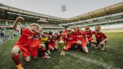 TuRa 07 Westrhauderfehn holte im Jahr 2024 den EWE-Cup.