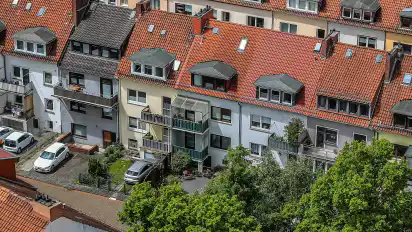 Anwohner der Vietorstraße in der Bahnhofsvorstadt fürchten, dass der Parkdruck in ihrer Straße massiv zunimmt.