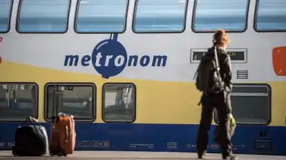 Das Verkehrsunternehmen Metronom bedient auch zukünftig große Teile des Hansenetzes – darunter die Strecke zwischen Bremen und Hamburg.
