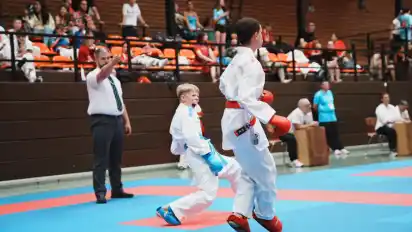 Thure Drescher vom SKIP Syke ließ sich nach einem Treffer feiern und sicherte sich schließlich die Silbermedaille.