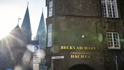 Das Hachez-Geschäft in der Innenstadt liegt direkt am Marktplatz.