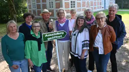 Künstlerinnen und Künstler freuen sich schon darauf, am 3. Oktober ihre Werke auszustellen.