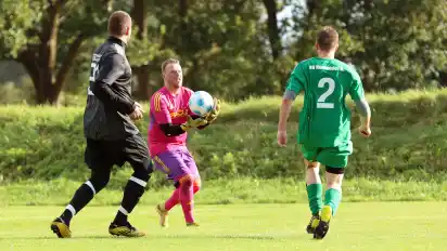Musste beim Gastspiel seiner SG Garlstedt/Ohlenstedt in Nordsode gleich fünfmal hinter sich greifen: Torwart Marvin Katz.
